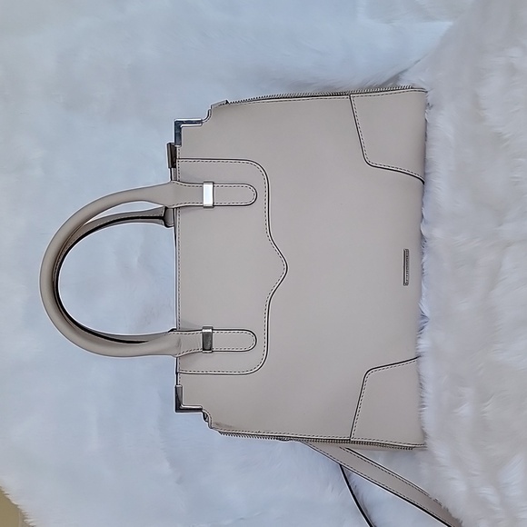 **SOLD** Rebecca Minkoff bag - Picture 2 of 15
